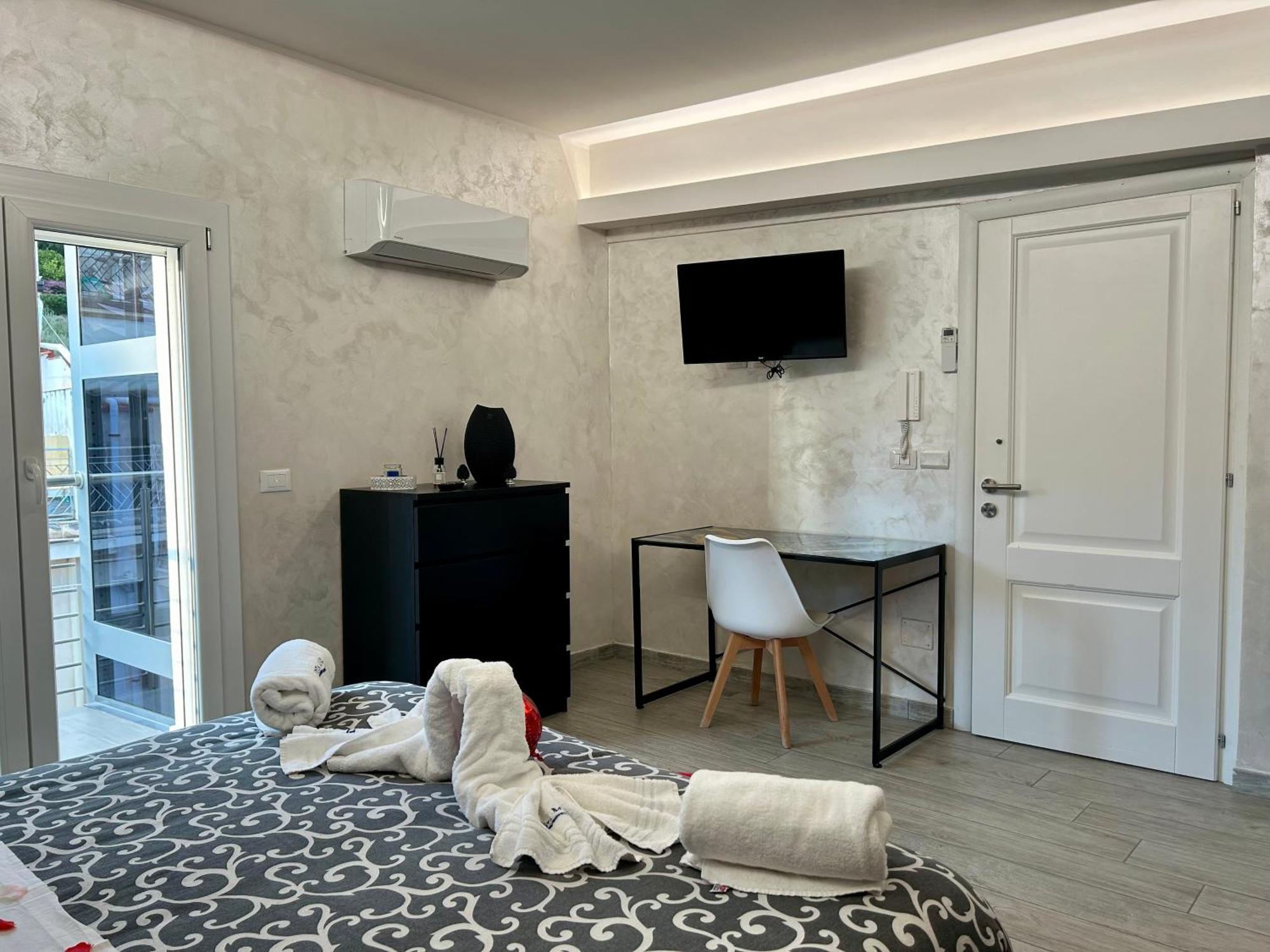 Vista Mare Apartments Джардіні-Наксос Номер фото