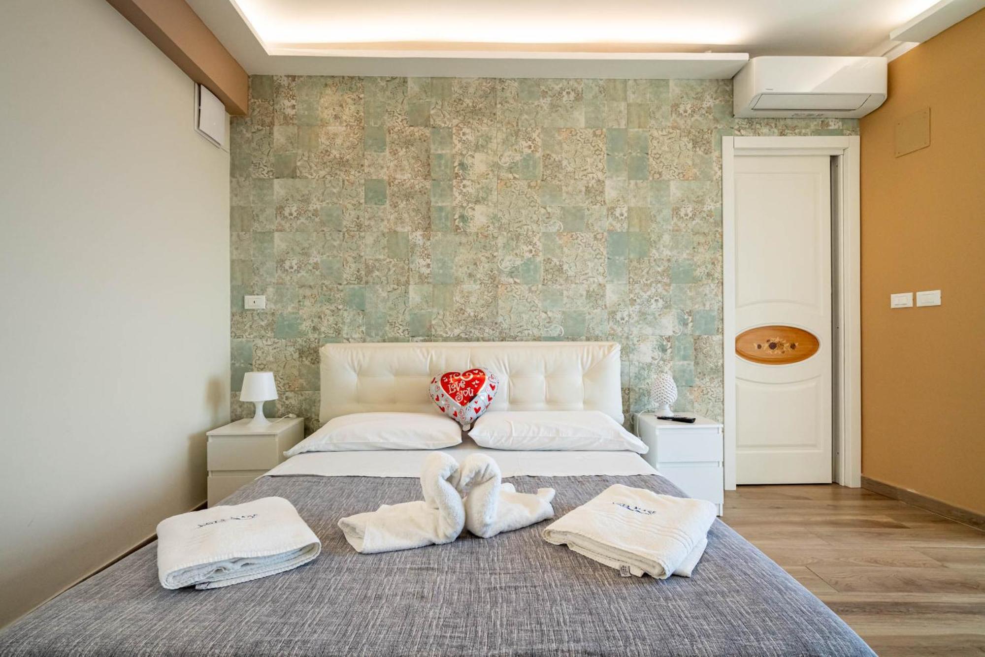 Vista Mare Apartments Джардіні-Наксос Номер фото